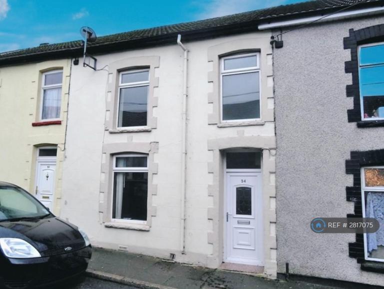 3 bedroom house in Brocks Terrace, Porth, CF39 (3 bed) (#2817075)