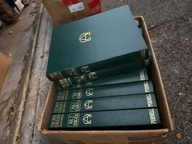 Purnell The New English Encyclopaedia Complete Set 1-12 – Good