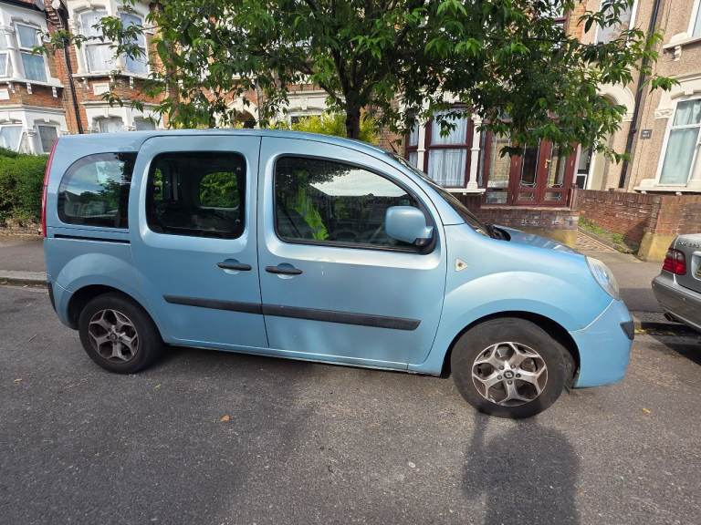 Renault Kangoo 2011 Petrol – ULEZ Compliant – 74k Miles – Fresh MOT–Quick Sale 