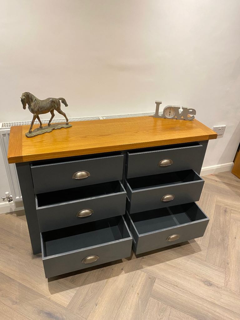Oak Top Chest of Drawers 