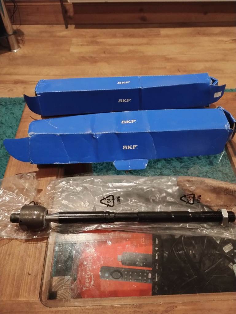 SKF Inner Tie Rod VKDY 821002 FOR Avensis Corolla Genuine Top Quality