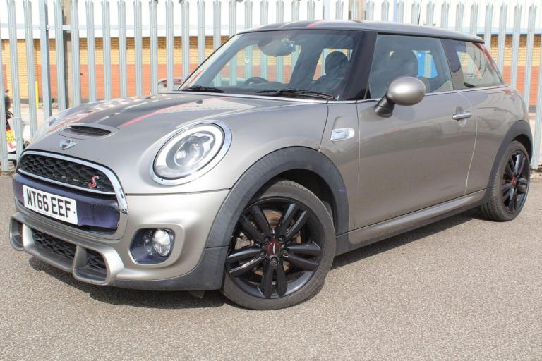 2016 MINI Hatch 2.0 Cooper S Works Auto Euro 6 (s/s) 3dr HATCHBACK Petrol Automatic
