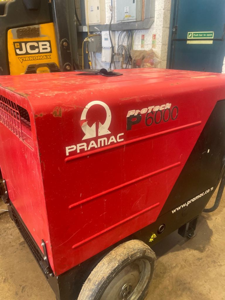 Diesel generator 
