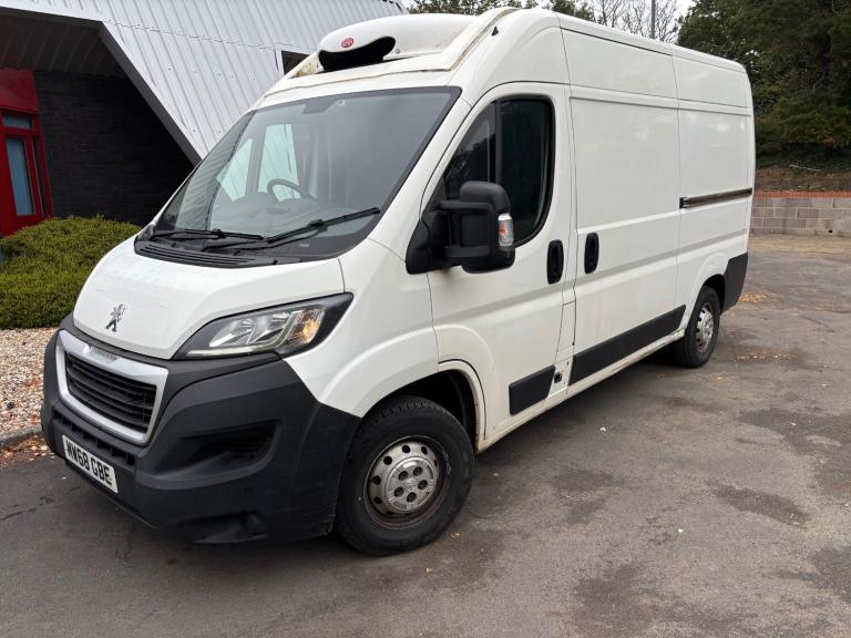 2018 Peugeot Boxer 2.0 BlueHDi H2 Professional Fridge Van 130ps PANEL VAN Diesel Manual