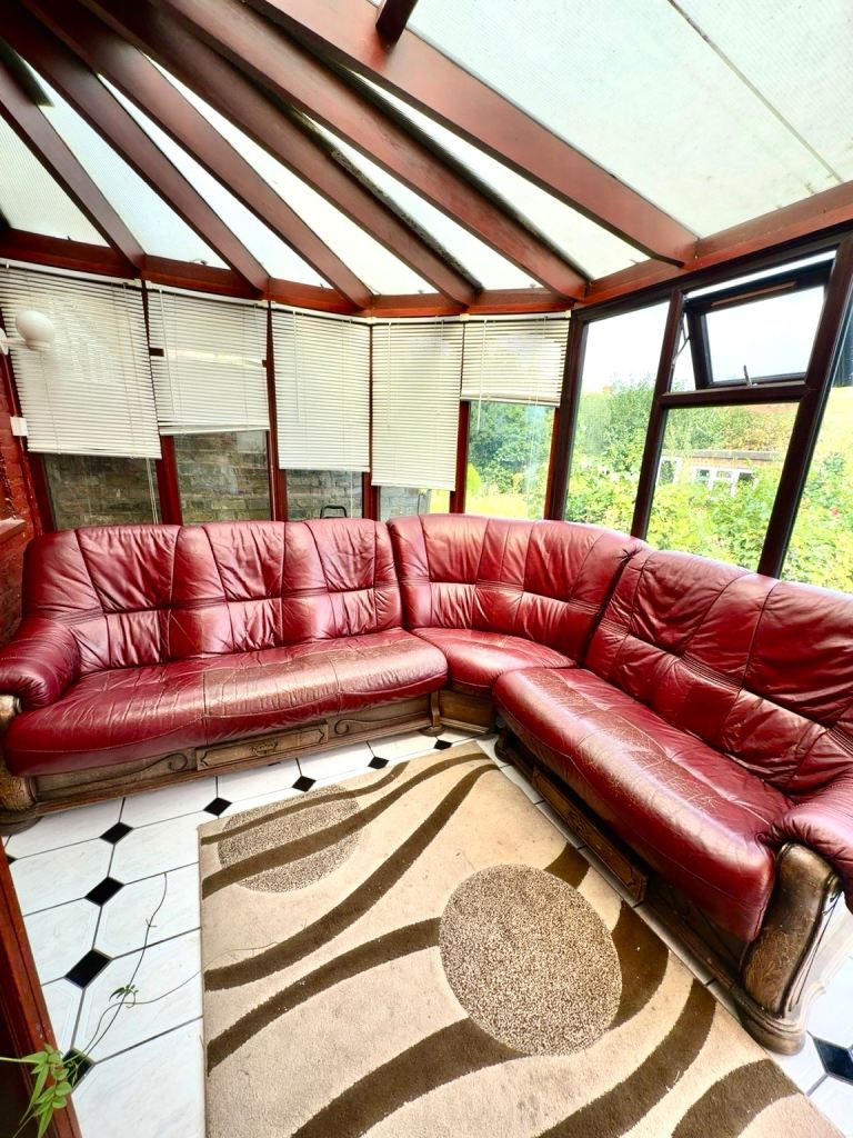 Burgundy/Wine Leather Corner Sofa Suite