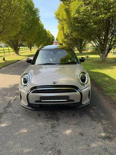 Mini, HATCHBACK, Hatchback, 2024, Semi-Auto, 1499 (cc), 3 doors