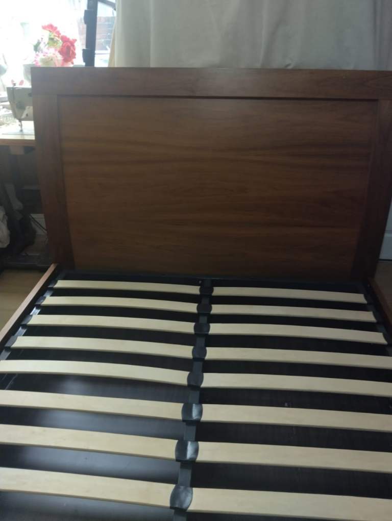 Double Solid Oak Wooden Ottoman Bed Frame (£100) (SAME DAY DELIVERY AVAILABLE)