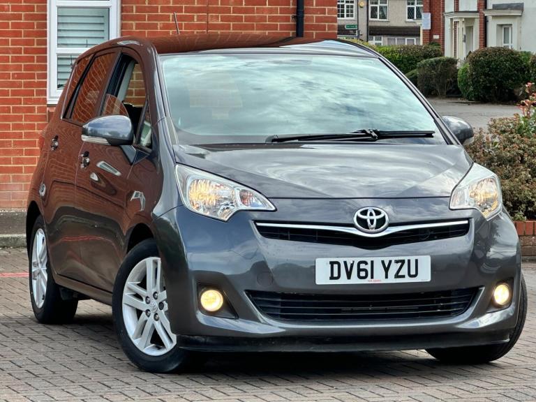 2011 Toyota Verso 1.33 Dual VVT-i T Spirit Euro 5 5dr MPV Petrol Manual