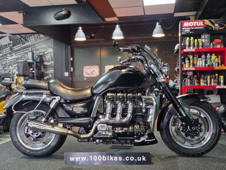 2012 TRIUMPH ROCKET 111 ROADSTER 2300cc LOTS OF EXTRA'S 