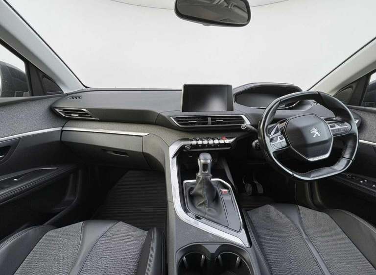 2018 Peugeot 5008 1.6 BlueHDi 120 Allure 5dr HATCHBACK DIESEL Manual