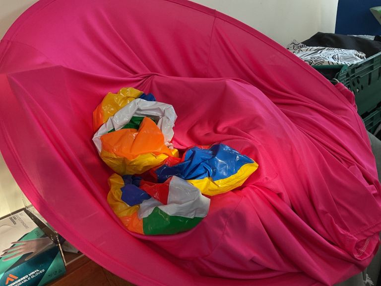 Lge Pink granny knickers + blow up ball,children step into knickers and try to avoid throwing balls 