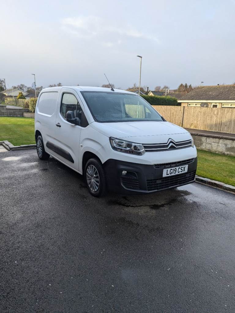 Citroen, BERLINGO, Panel Van, 2019, Manual, 1560 (cc) Private sale No VAT!