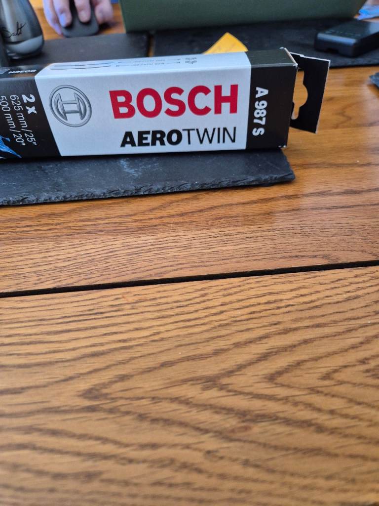 Bosch Aerotwin Front Wiper Blade Set for Ford Kuga - 2019 onwards