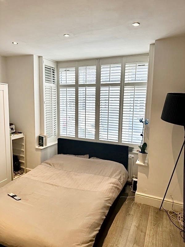 Rent *** Double Room Separate Own Bathroom Chingford 