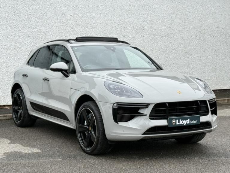 PORSCHE MACAN Turbo 5dr PDK