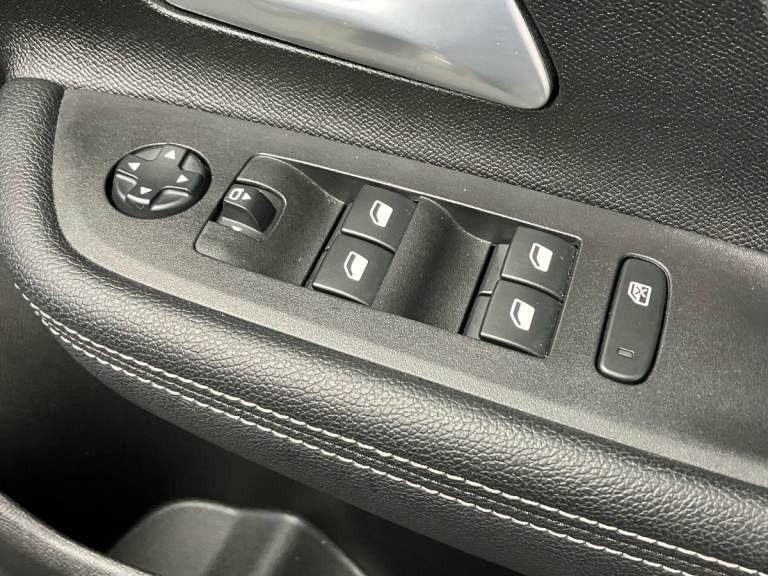 2022 Vauxhall Mokka 1.2 Turbo GS Line 5dr Auto SUV PETROL Automatic