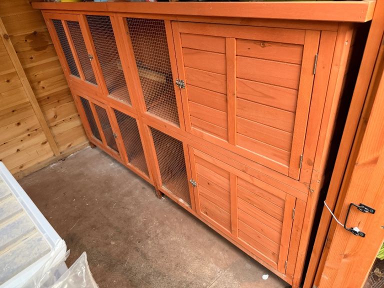 6ft two story hutch