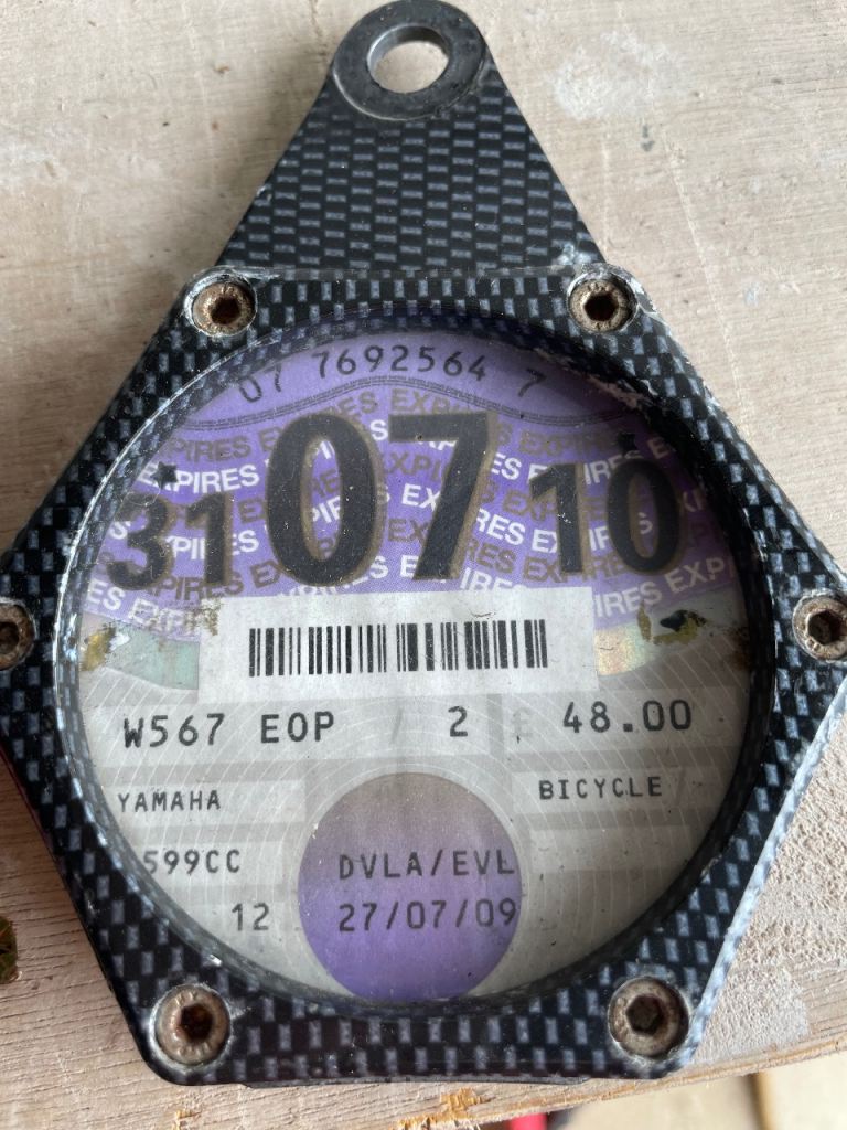 motorbike, helmet bags, mirrors, screen bolts,tax disc,oxford tank bag,suzuki,aria,mudguard