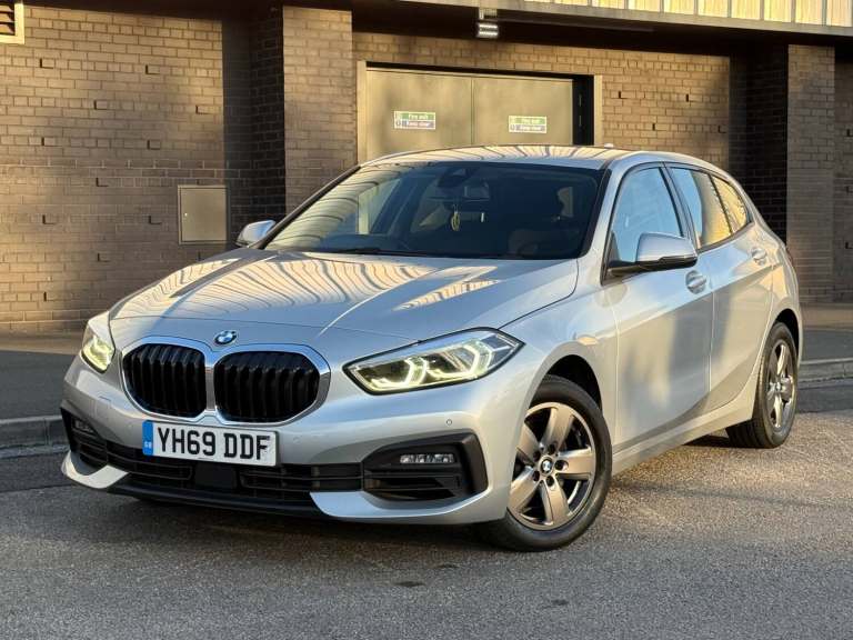 2019 BMW 1 Series 118i SE 5dr HATCHBACK Petrol Manual