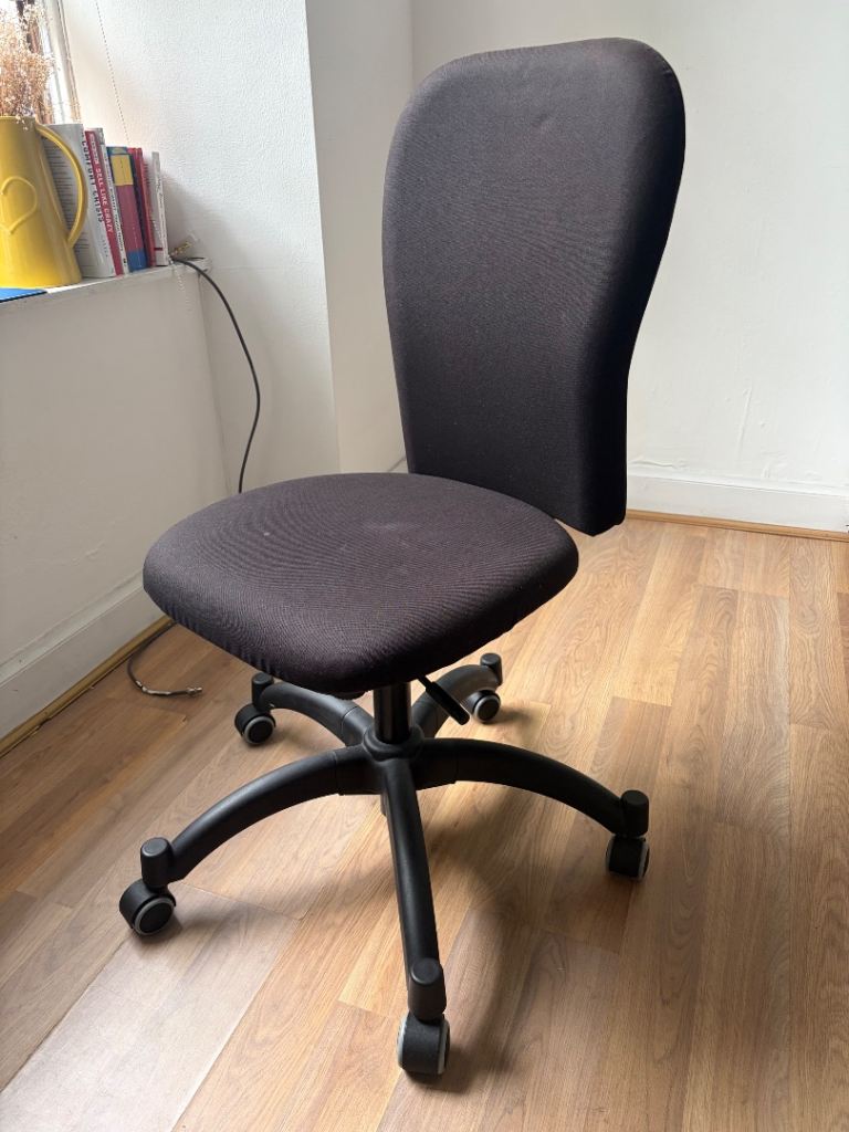 Solid Office Chair