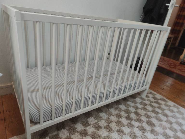 Ikea Gulliver Cot and Matresss