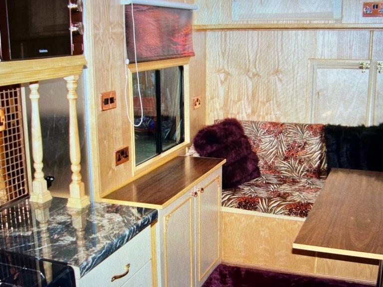 DAF LF45.160 MOTORHOME LUXURY CAMPER SLEEP 6 CAMPER OFF GRID 