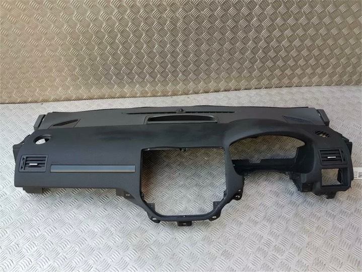 Dashboard Ford Kuga Mk1 2009