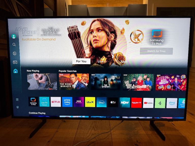 SAMSUNG 43 inch QLED TV