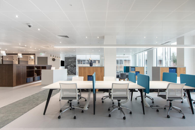 Watford - WD188YA \ Coworking Space with Flexible Desk Access