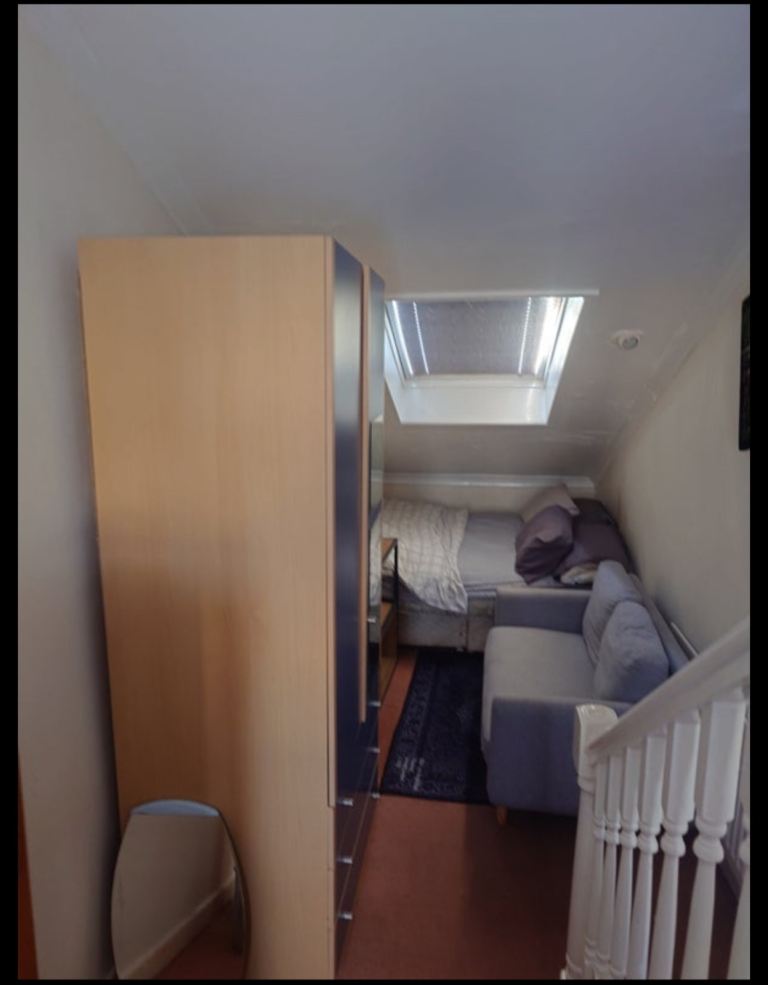 Large double room to rent Canterbury 