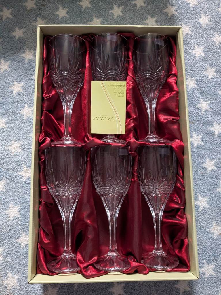 Galway Irish Crystal Kells Wine Goblet Set of 6 – New in Box