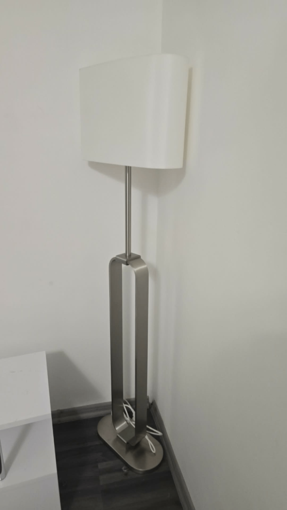 Stylish Modern Floor Lamp with White Shade – Good Condition
