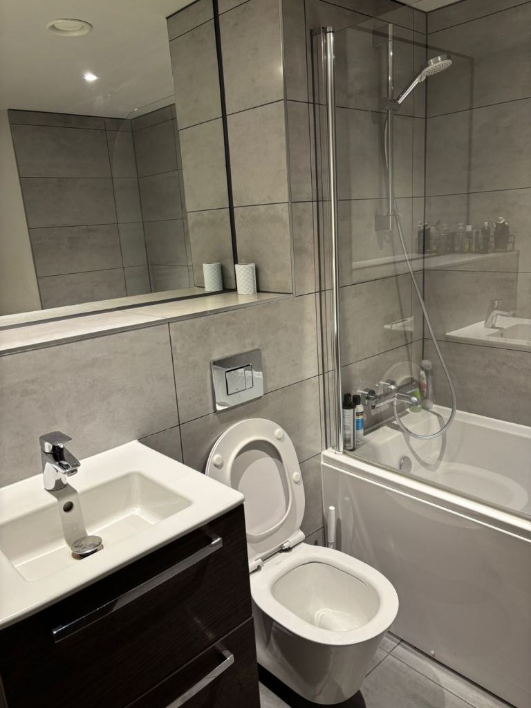 Liaison Cleaning Service - Domestic Cleaners For A Sparkling Home 🧽 Air BnB, Tenancy Cleans & More!