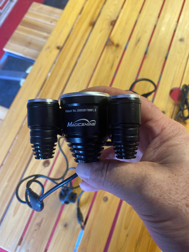 Magicshine rechargeable cycle light