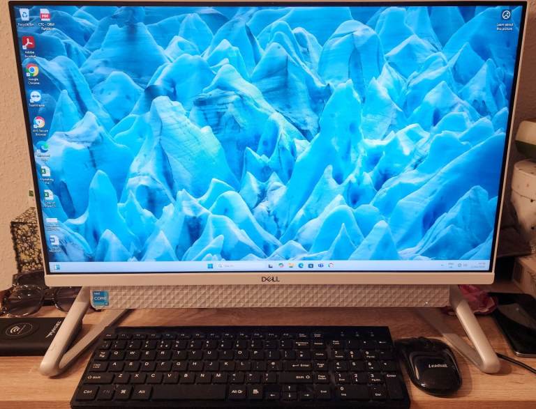 Dell Inspiron 5400 AIO (All-in-One PC)