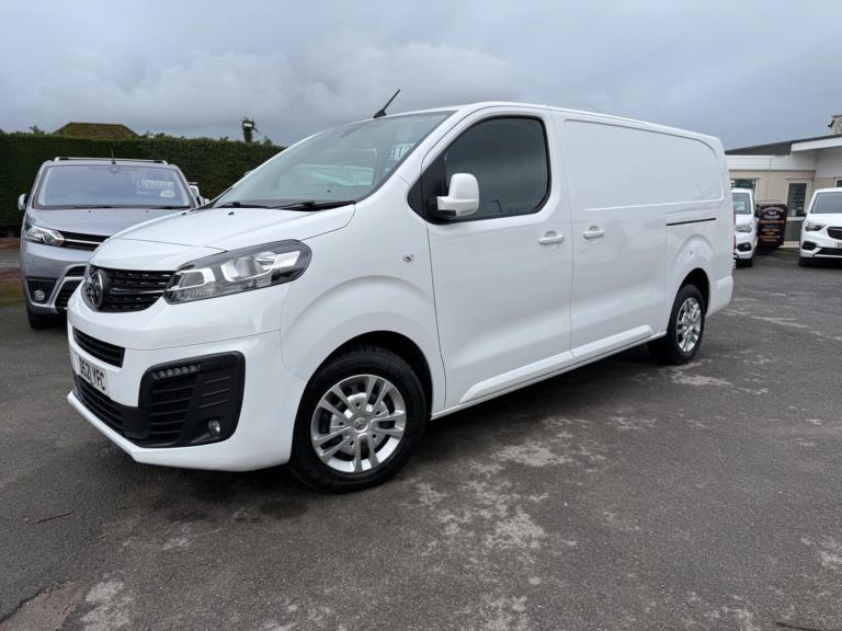 2021 Vauxhall Vivaro 1.5 Turbo D 2900 Sportive L2 H1 Euro 6 (s/s) 5dr PANEL VAN Diesel Manual