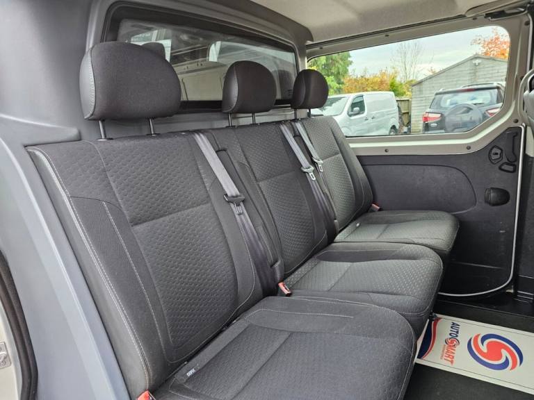 2017 Vauxhall Vivaro 2900 1.6CDTI BiTurbo 125PS Sportive H1 D/Cab PANEL VAN DIESEL Manual