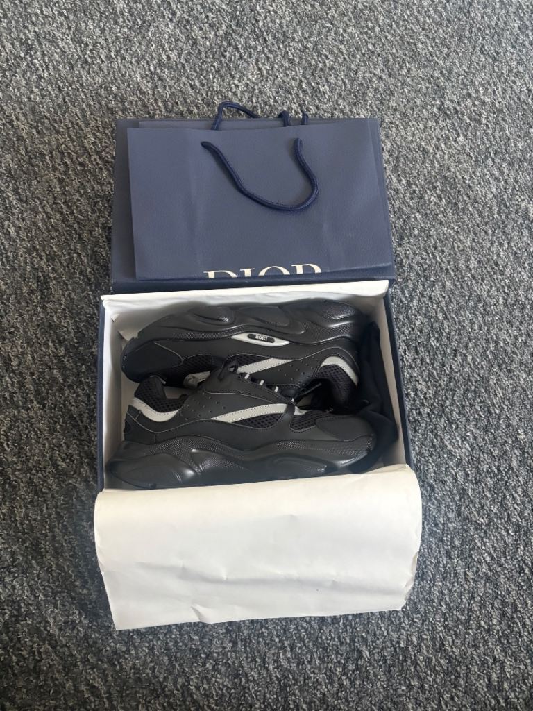 Men’s Dior size 9 trainer