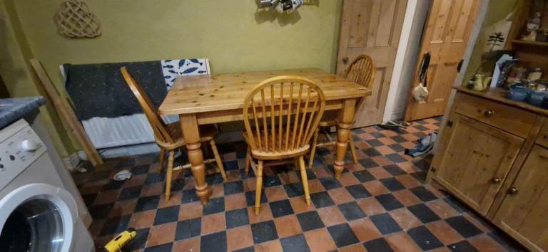 image for Farmhouse Style Solid Pine Table