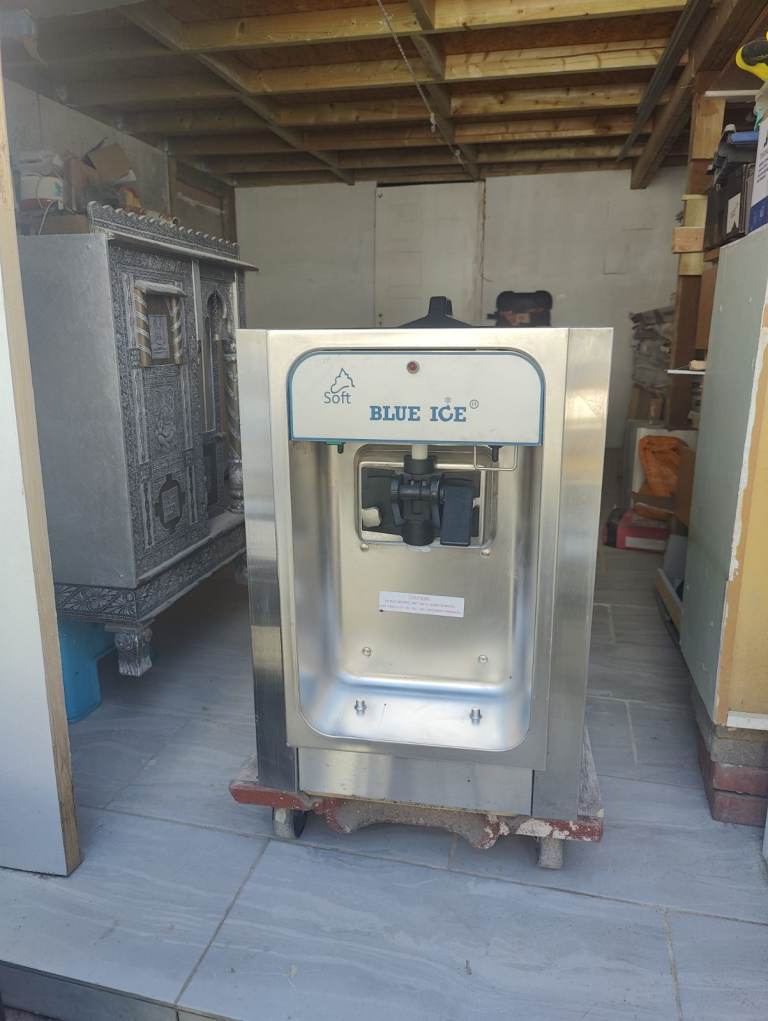 Commercial Stainless Steel Catering Unit – Good Condition