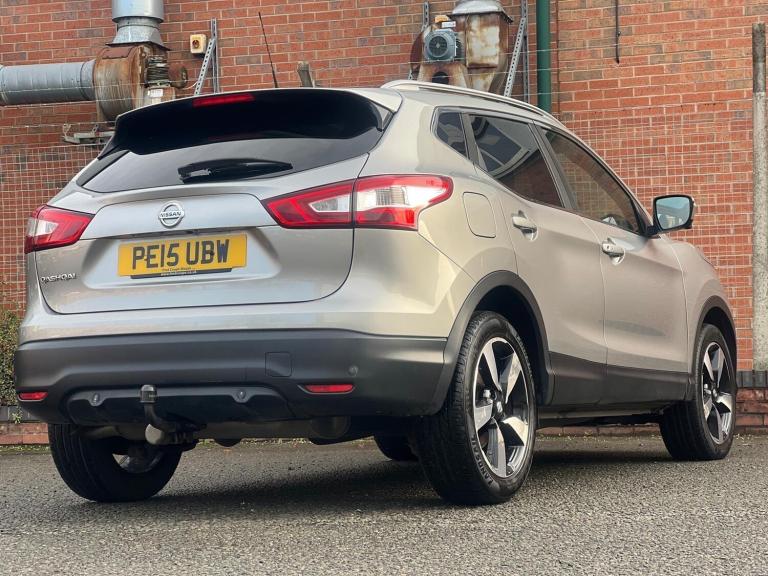 2015 Nissan Qashqai 1.6 dCi N-Tec+ 5dr HATCHBACK DIESEL Manual