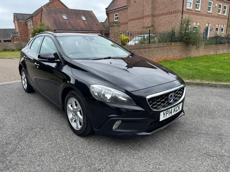 2014 VOLVO V40 2.0 D3 CROSS COUNTRY SE NAV LONG MOT GREAT S/HISTORY CAMBELT DONE