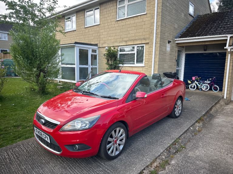 Ford Focus convertible, 54k miles, brand new tyres