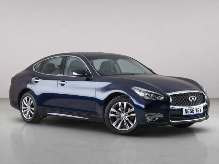 2017 Infiniti Q70 2.2d Premium Auto Euro 6 (s/s) 4dr Saloon Diesel Automatic