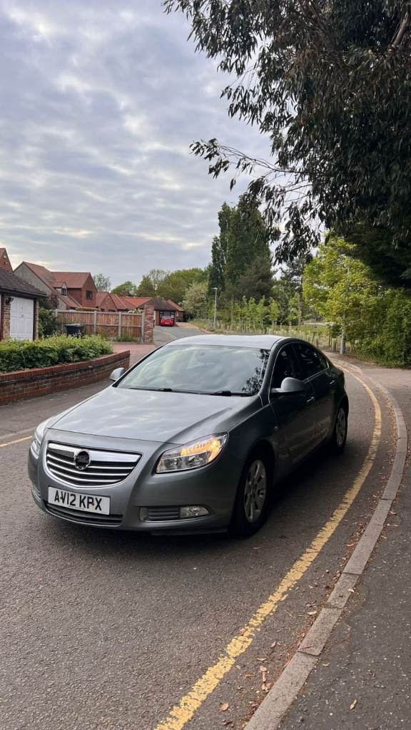 Vauxhall, INSIGNIA, Hatchback, 2012, Manual, 1796 (cc), 5 doors