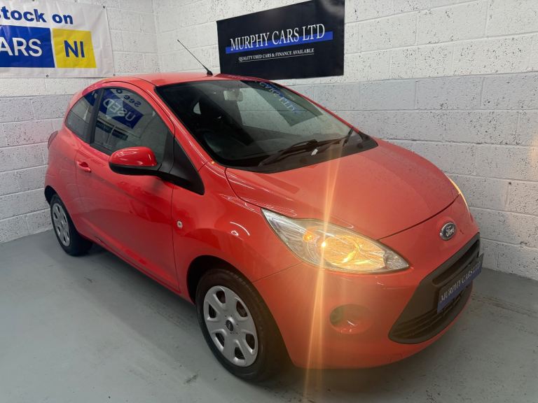 VERY LOW MILES LADY OWNER £20 ROAD TAX EXCELLENT CONDITION!