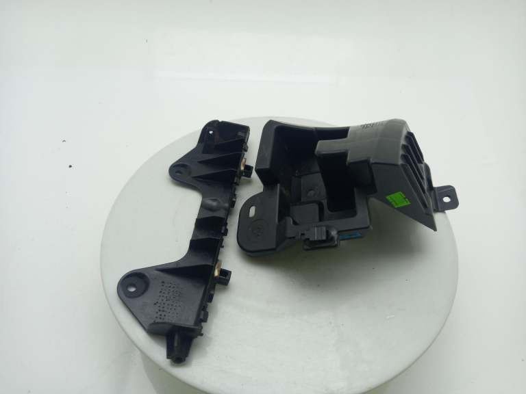 Renault Clio Rear Bumper Bracket 2019-2026