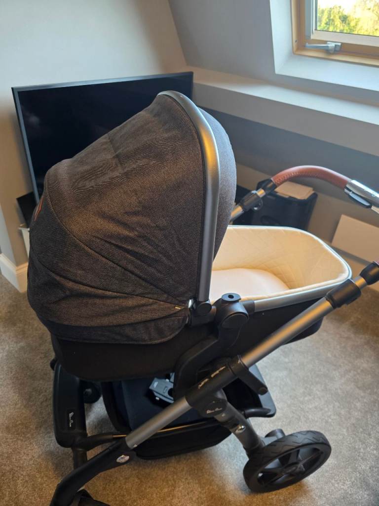 Silver Cross Pram/Pushchair Travel System with Car Seat
