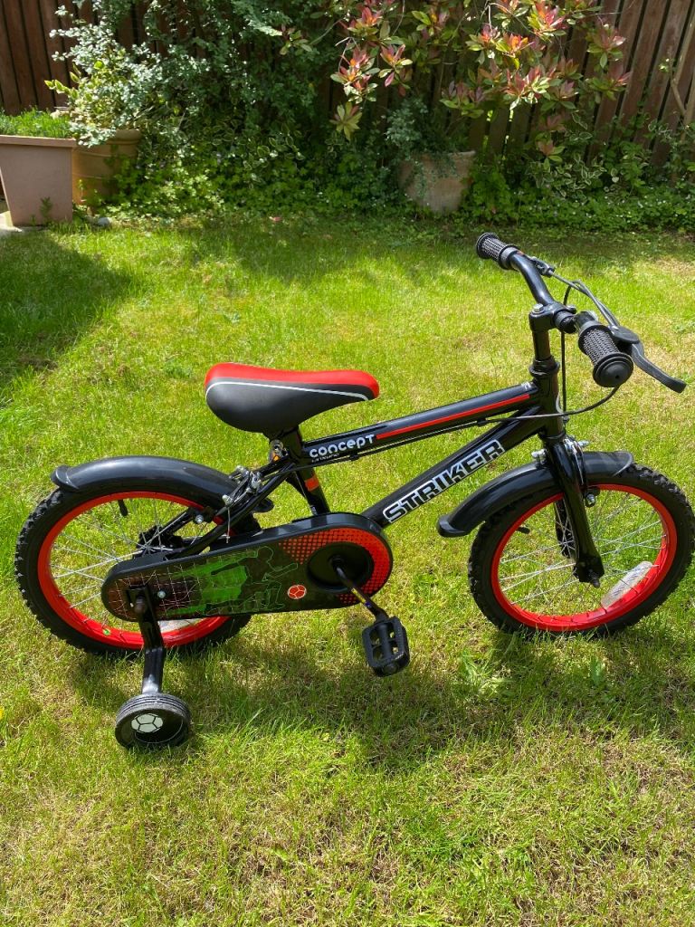 Children’s striker concept bike