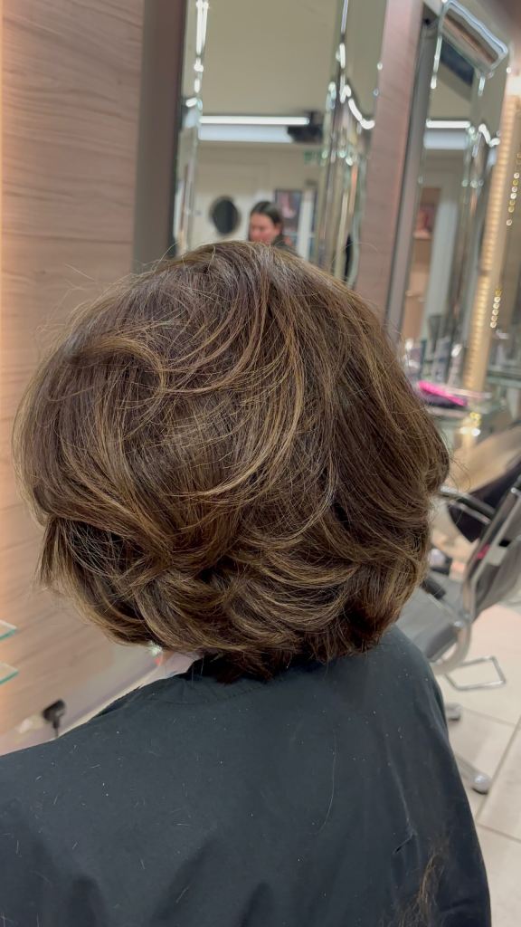 Free hair cut and blowdry in Sloane Square london